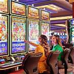 play slot machines